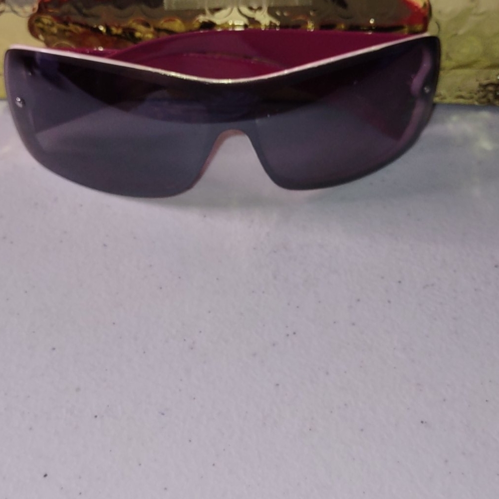 White Zebra Print curved Shades with pink lips